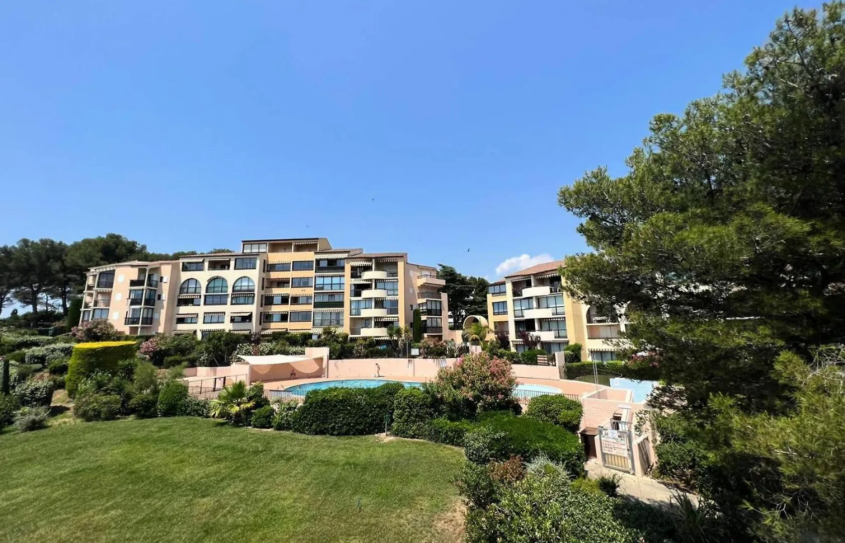 Apartment Residence Jardins D Azur B - T2 Dans Une Residence Avec Piscine Dans Le Domaine De La Coudouliere Mae-1044 Six-Fours-les-Plages