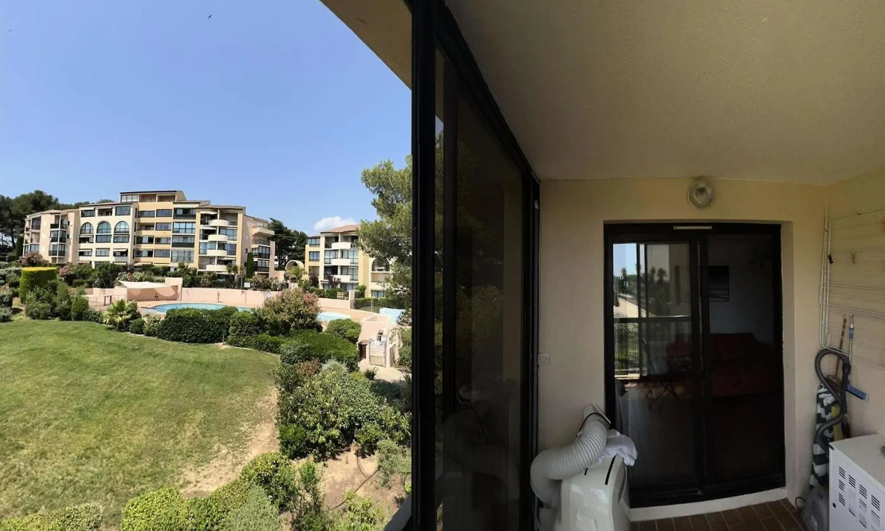 Residence Jardins D Azur B - T2 Dans Une Residence Avec Piscine Dans Le Domaine De La Coudouliere Mae-1044 Six-Fours-les-Plages Apartment